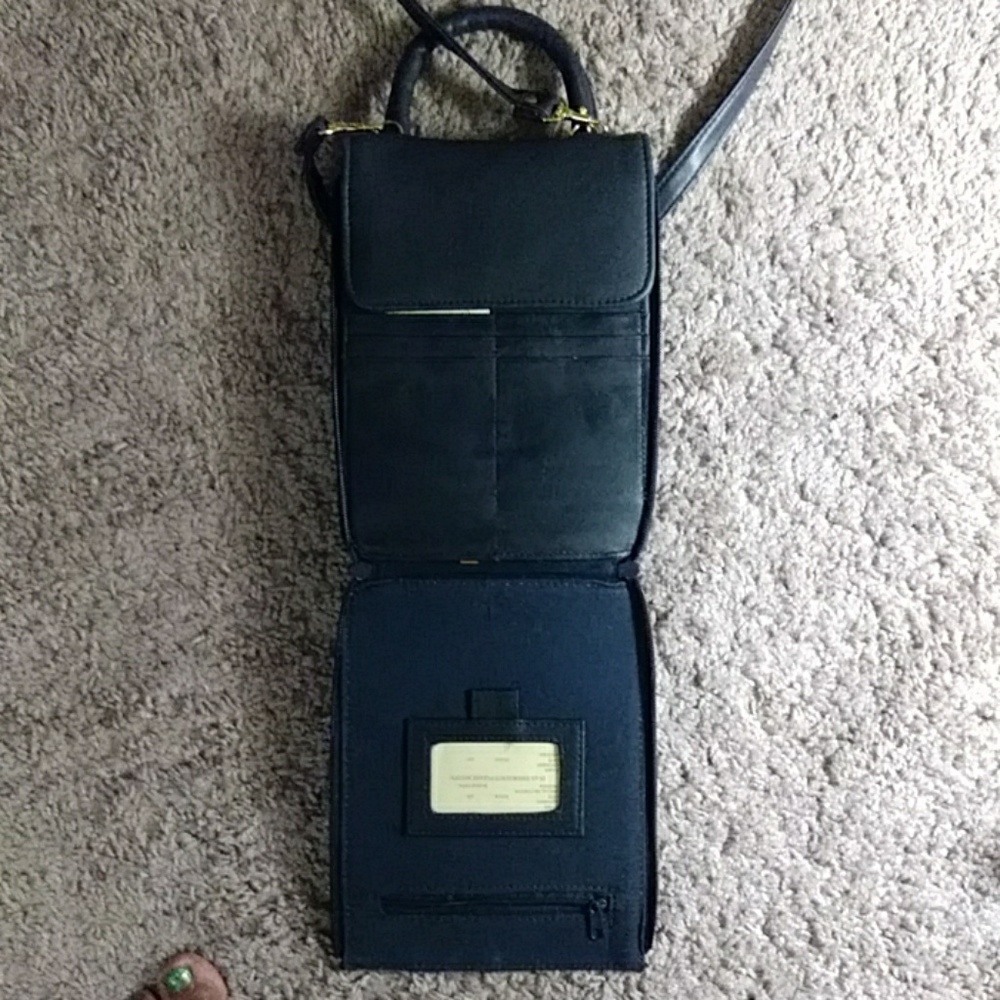 Purse - Picture 3 of 3